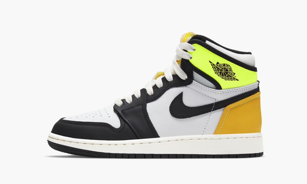 Nike Air Jordan 1 Retro High OG GS "Volt Gold" Otroški Čevlji Črne Bele | Slovenija-8325910